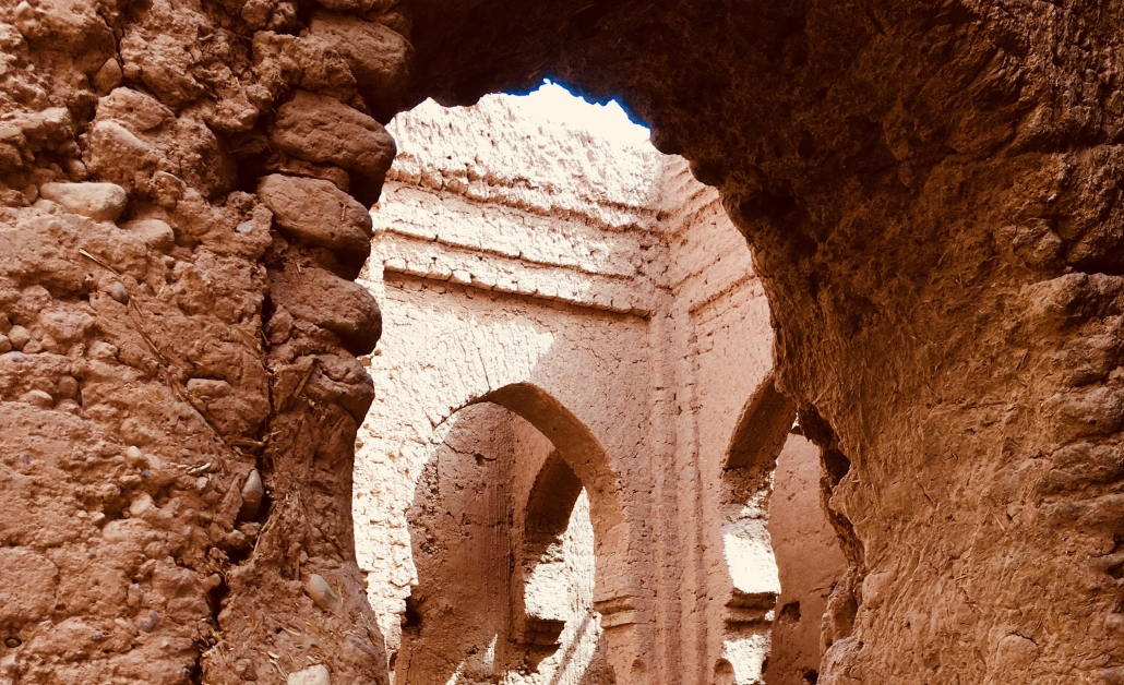 Af jord er vi kommet