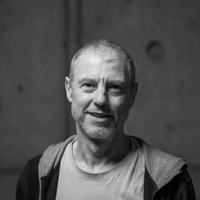 Chris Thurlbourne - Lektor